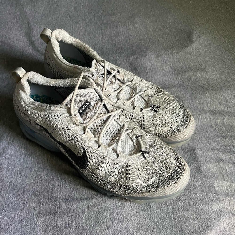 Nike Gray Flexible Knit Sneakers